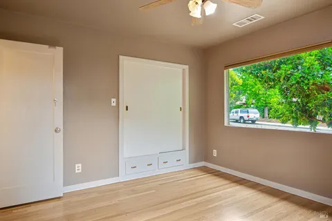 $825,000 | 233 Dechene Avenue, Sonoma, CA 95476