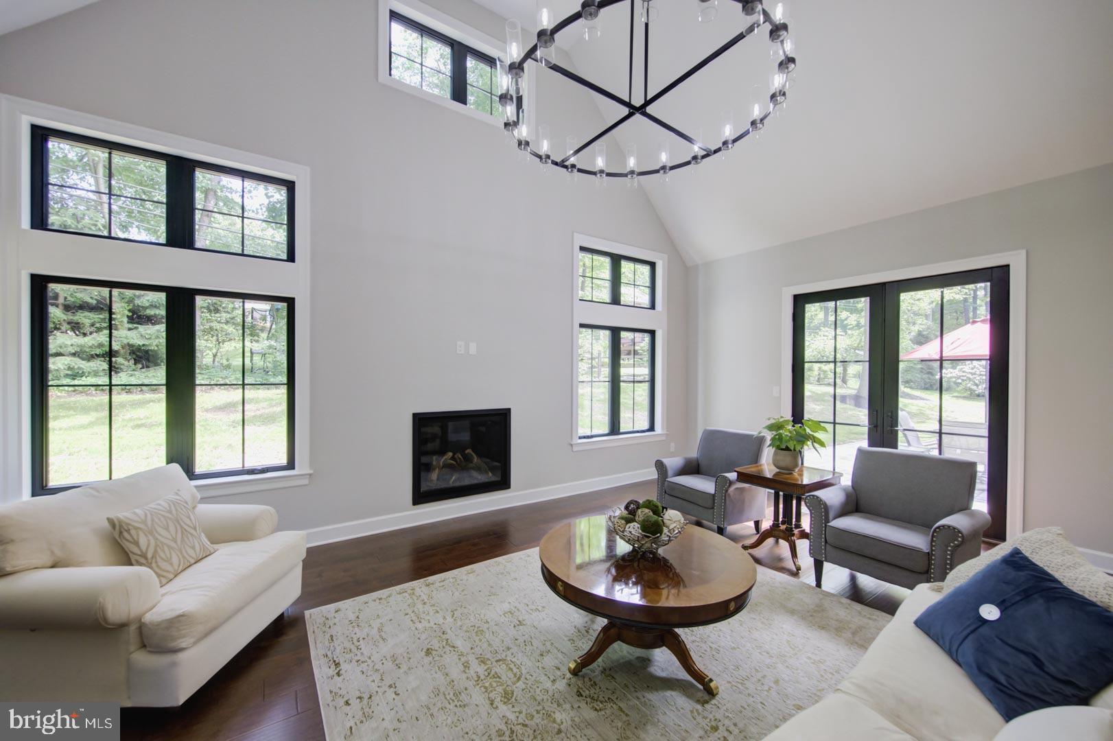 376 Saunders Drive Wayne, PA 19087 - Photo 18 of 35 Family Room