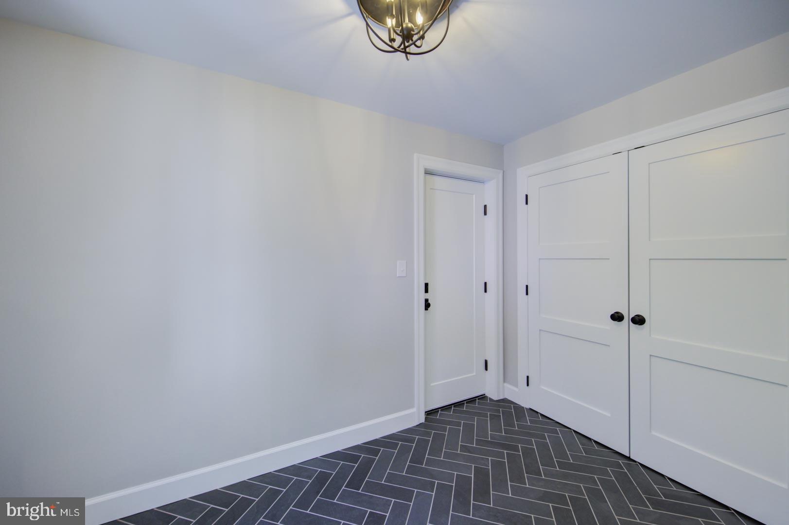 376 Saunders Drive Wayne, PA 19087 - Photo 19 of 35 Mudroom with garage access and rear door to patio
