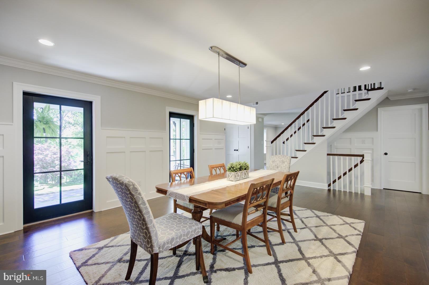 376 Saunders Drive Wayne, PA 19087 - Photo 9 of 35 Dining Room