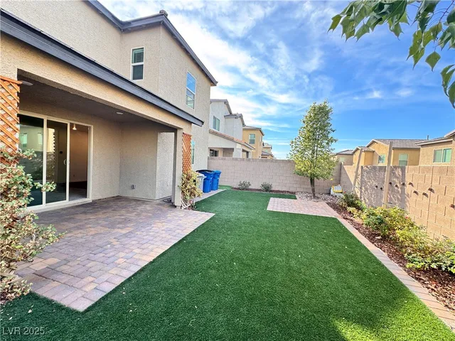 $2,505 | 2711 Lindsey Springs Street, Las Vegas, NV 89142