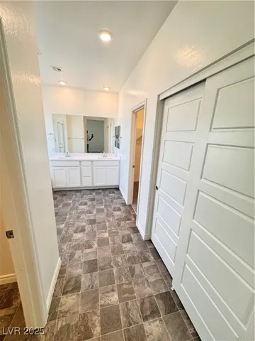 $2,505 | 2711 Lindsey Springs Street, Las Vegas, NV 89142