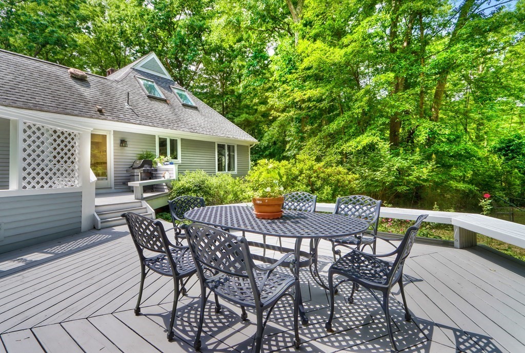 7 Oak Meadow Road Lincoln, MA 01773 - Photo 7 of 41 Gallery Image 7