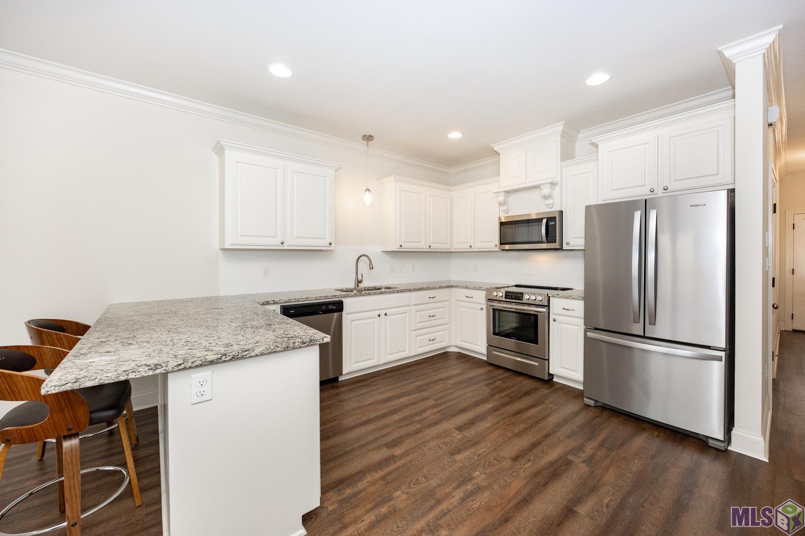 9017 Lockhart Road, Unit 3B Denham Springs, LA 70726 - Photo 2 of 11