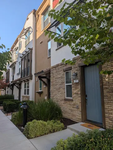 $975,000 | 2733 Sorano Court, Unit 7, San Jose, CA 95111