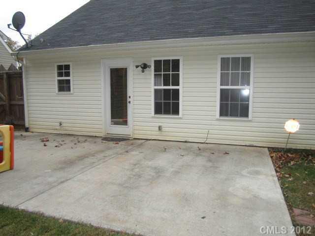 4908 Elizabeth Road Charlotte, NC 28269 - Photo 14 of 16 a view of house