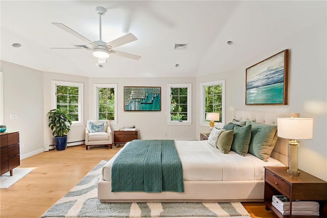 16 Hillside Road Cumberland, RI 02864 - Photo 21 of 34 VIRTUALLY STAGED
2nd FLOOR/BEDROOM