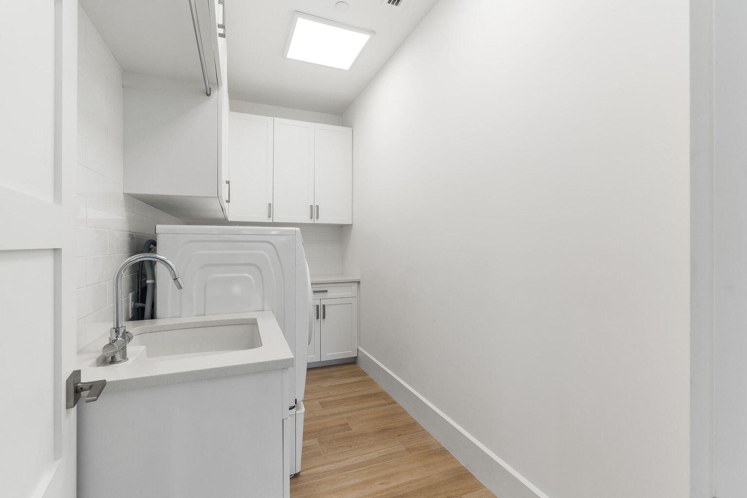 55 Southeast Seminole Street, Unit A Stuart, FL 34994 - Photo 38 of 129 55 SE Seminole Street A 39