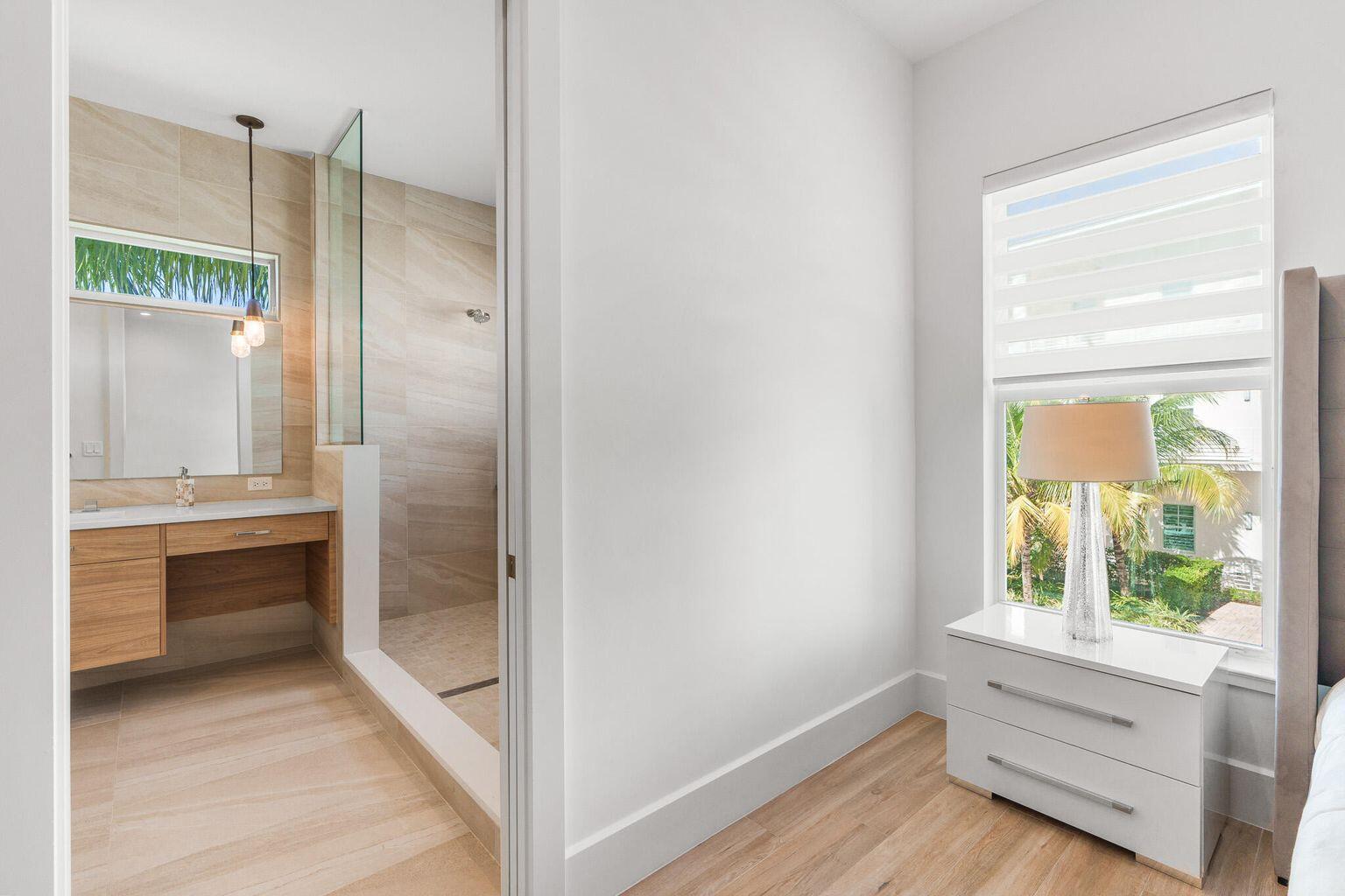 55 Southeast Seminole Street, Unit A Stuart, FL 34994 - Photo 64 of 129 55 SE Seminole Street A 65