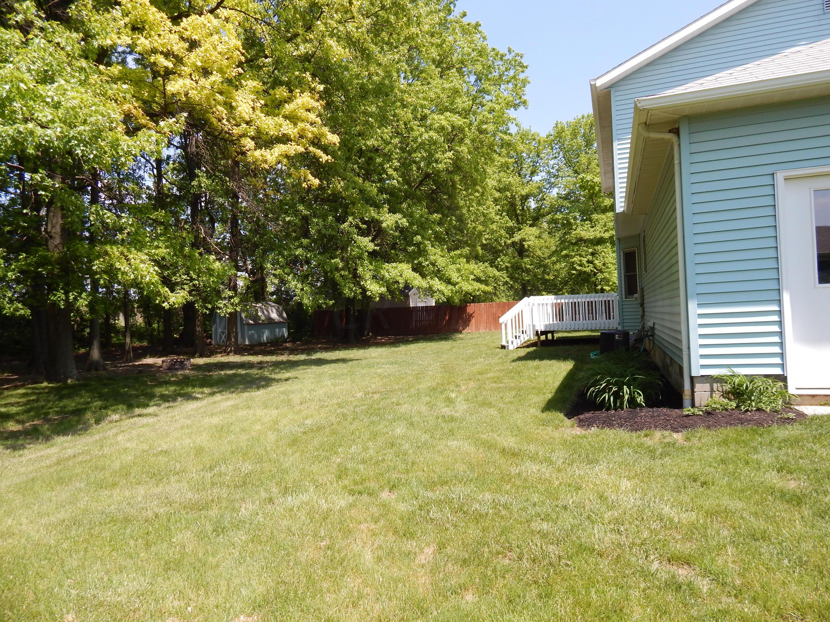 133 Barry Road Southwest Reynoldsburg, OH 43068 - Photo 2 of 25 Gallery Image 2