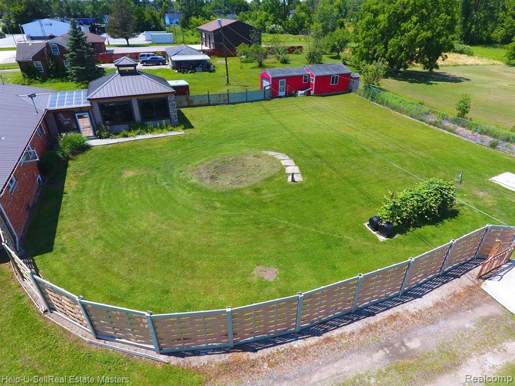 4408 Lapeer Road Port Huron, MI 48060 - Photo 4 of 53