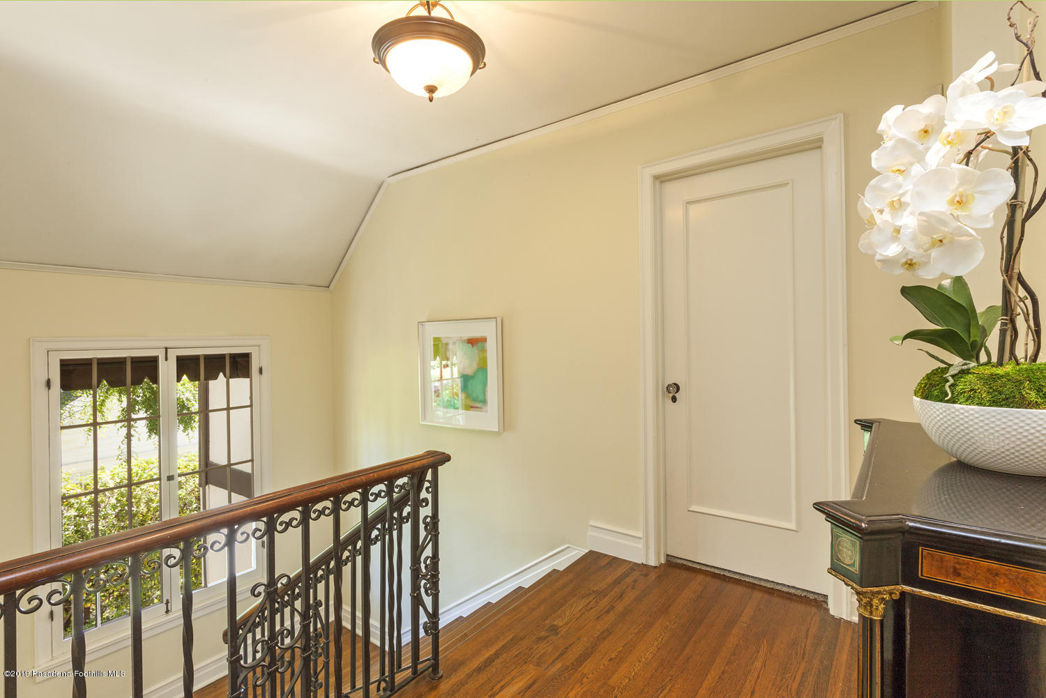 884 South Arroyo Boulevard Pasadena, CA 91105 - Photo 18 of 33 22