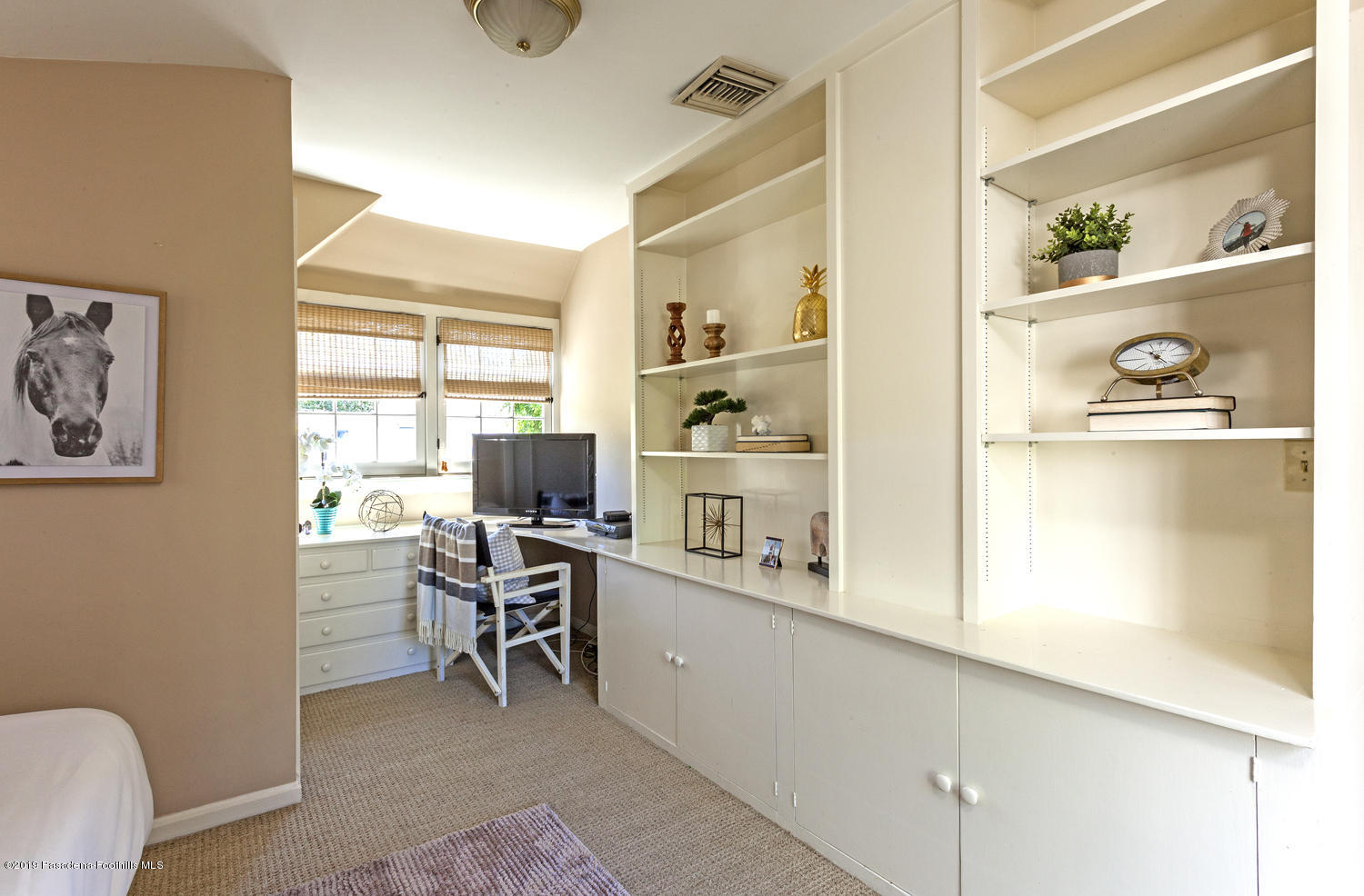 884 South Arroyo Boulevard Pasadena, CA 91105 - Photo 25 of 33 30