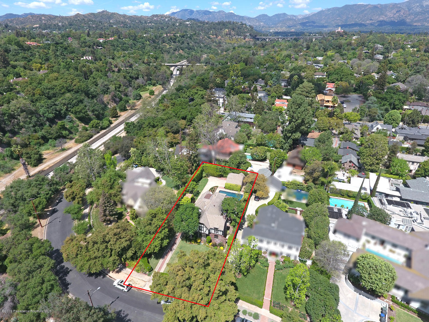 884 South Arroyo Boulevard Pasadena, CA 91105 - Photo 33 of 33 a10