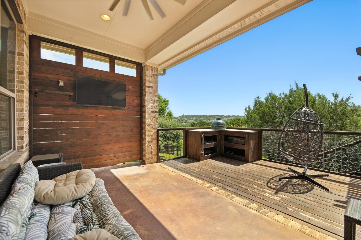 5305 Green Thread Trail Spicewood, TX 78669 - Photo 3 of 40