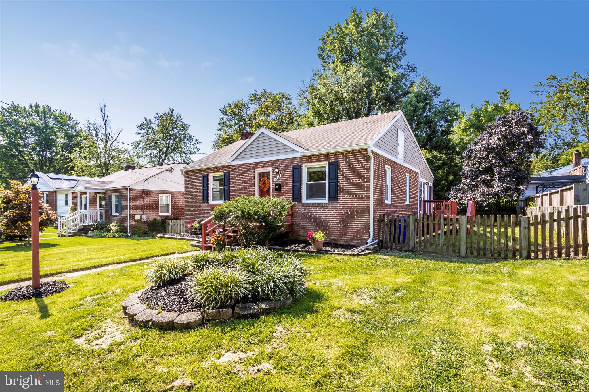 1304 Windham Lane Silver Spring, MD 20902 - Photo 2 of 53 Gallery Image 2