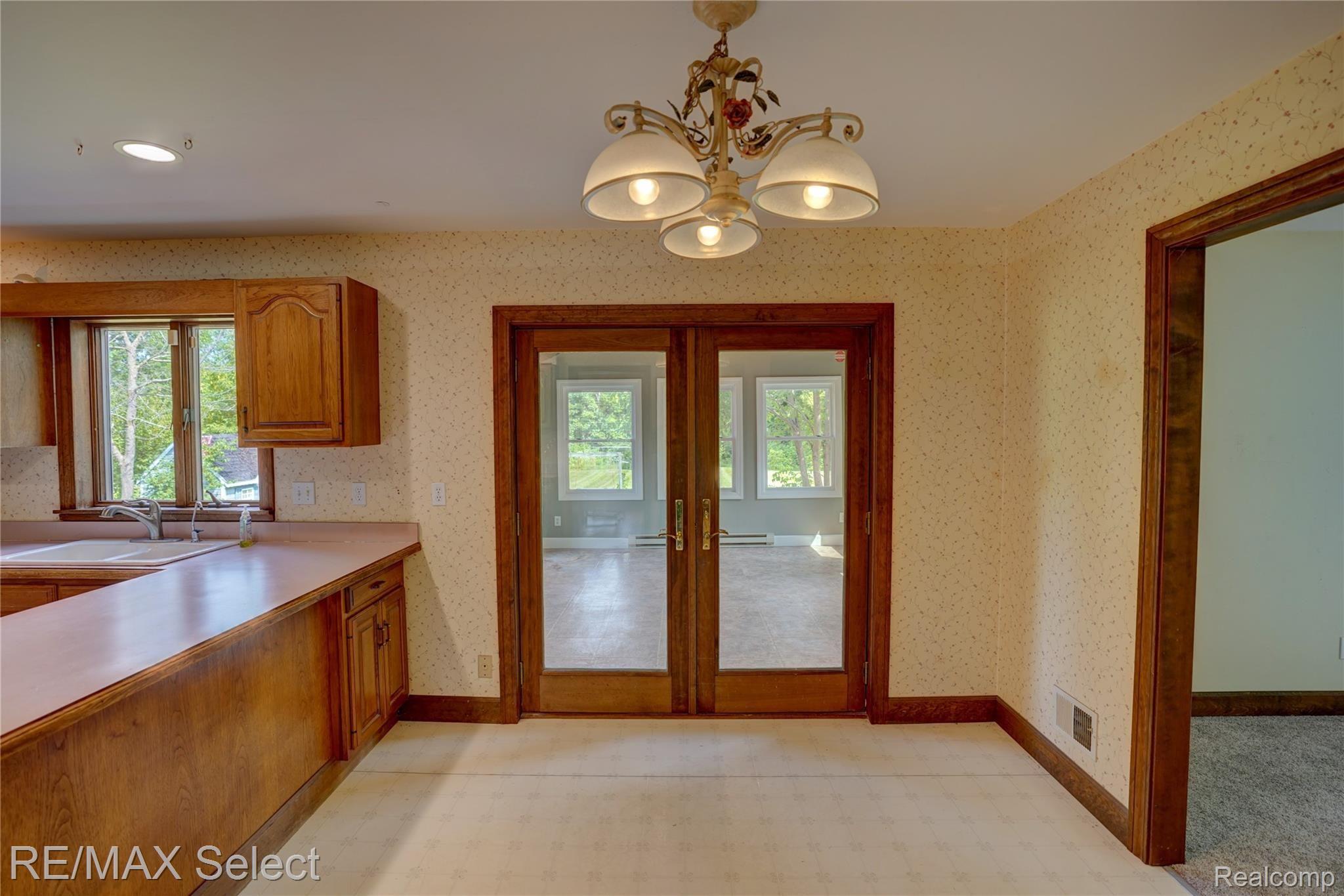 3816 Davison Road Lapeer, MI 48446 - Photo 25 of 46 3816 Davison Rd 039.jpg