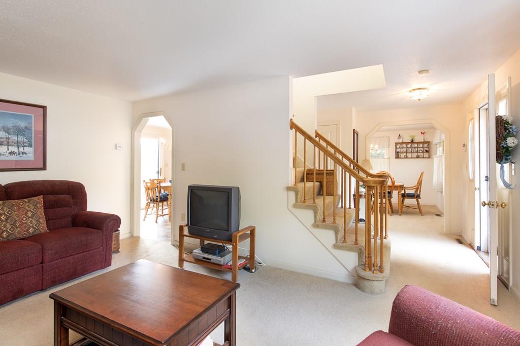 49 Jefferson Road Dracut, MA 01826 - Photo 11 of 22 Gallery Image 11