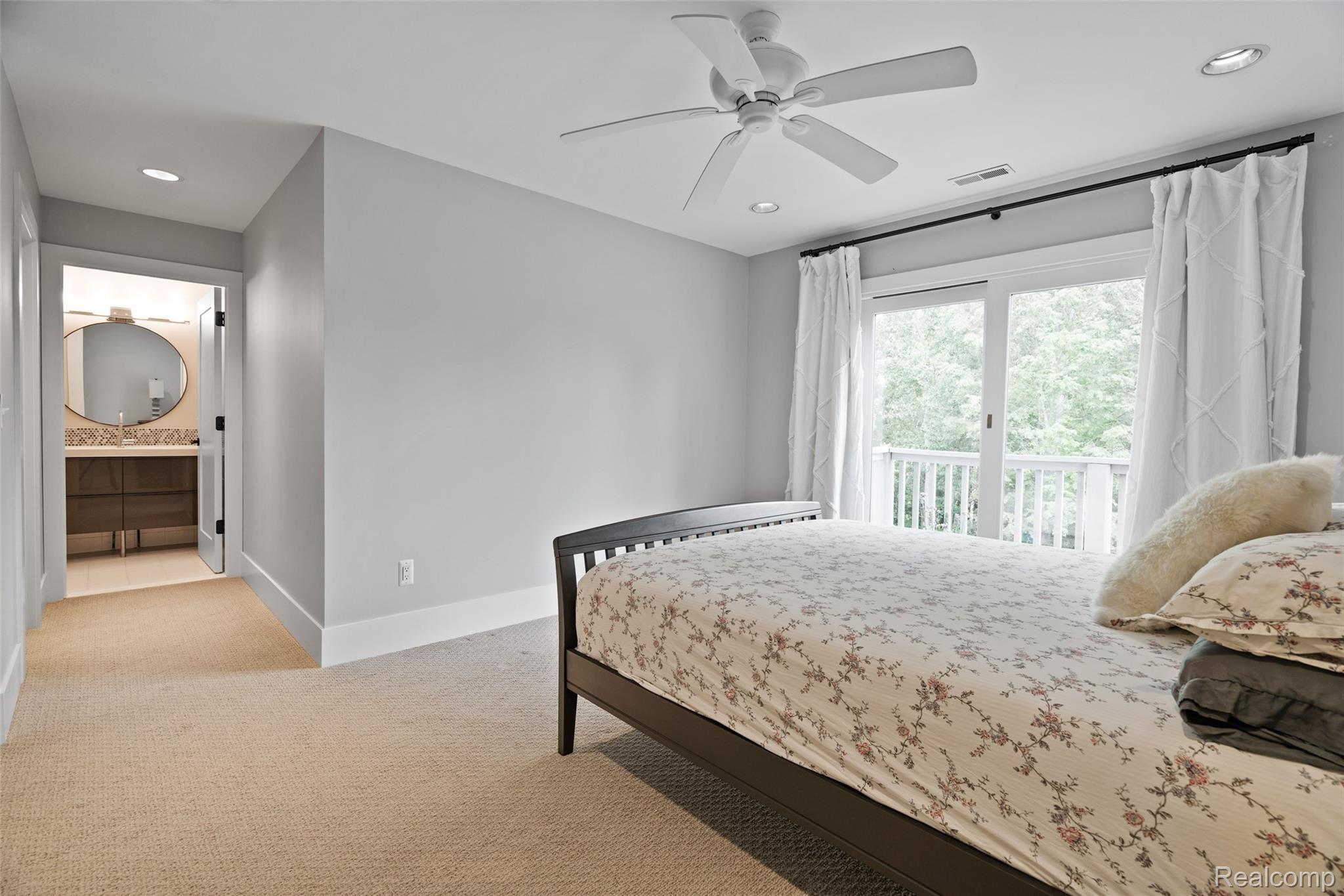5015 Old Mill Road Rochester, MI 48306 - Photo 53 of 85 2nd MINI SUITE