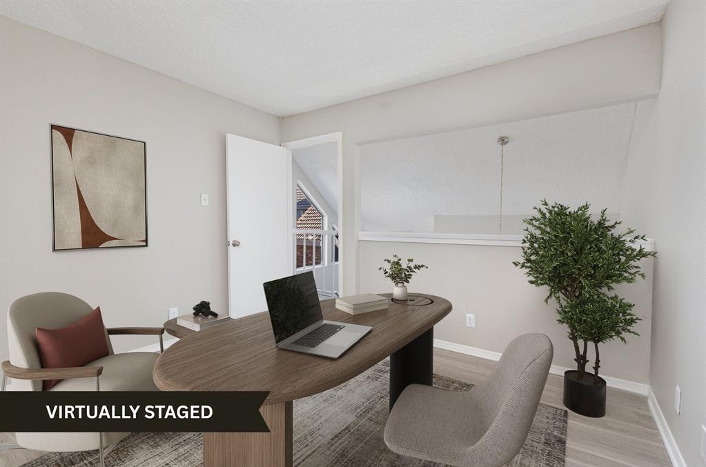 18240 Midway Road, Unit 204 Dallas, TX 75287 - Photo 14 of 21 a living room with furniture