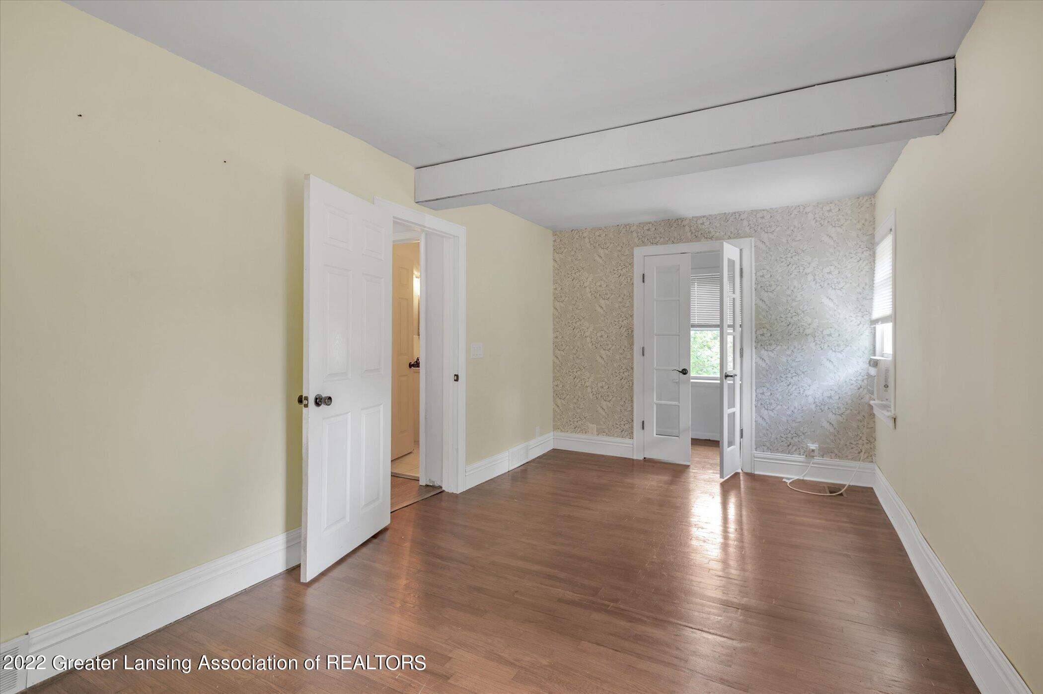 14509 Boichot Road Lansing, MI 48906 - Photo 18 of 35 18-14509-Boichot-Rd-WindowStill-Real-Est