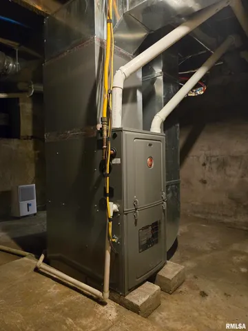 $98,000 | 517 North Coal Street, Colchester, IL 62326