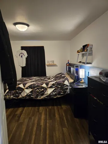 $98,000 | 517 North Coal Street, Colchester, IL 62326