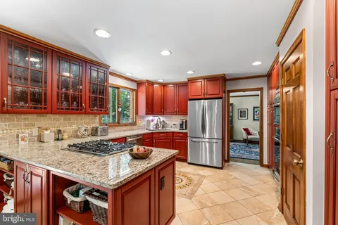 $1,100,000 | 4 Brickford Lane, Baltimore, MD 21208