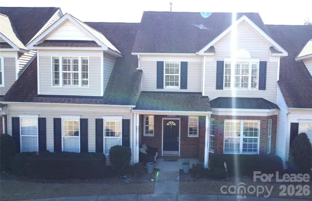 $2,400 | 10924 Alderbrook Lane, Charlotte, NC 28270