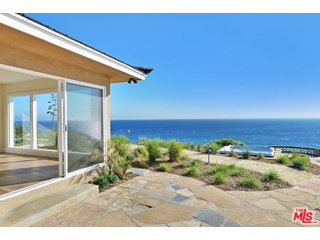 7247 Birdview Avenue Malibu, CA 90265 - Photo 2 of 16