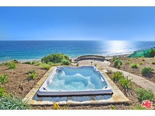 7247 Birdview Avenue Malibu, CA 90265 - Photo 11 of 16