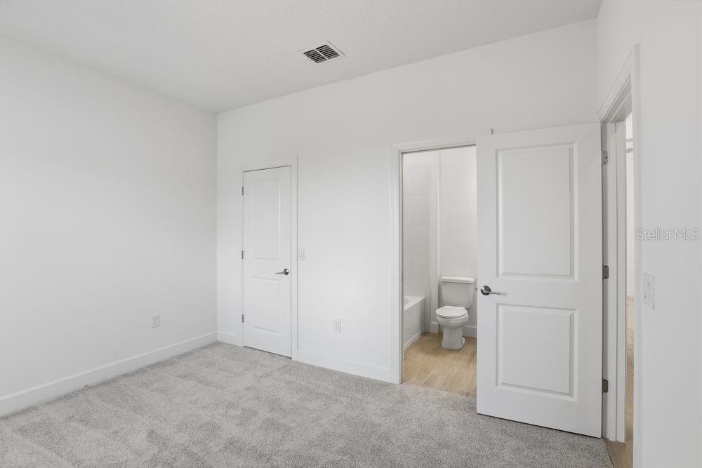 5375 Spoonflower Court St. Cloud, FL 34771 - Photo 25 of 42 a view of room with a ceiling fan