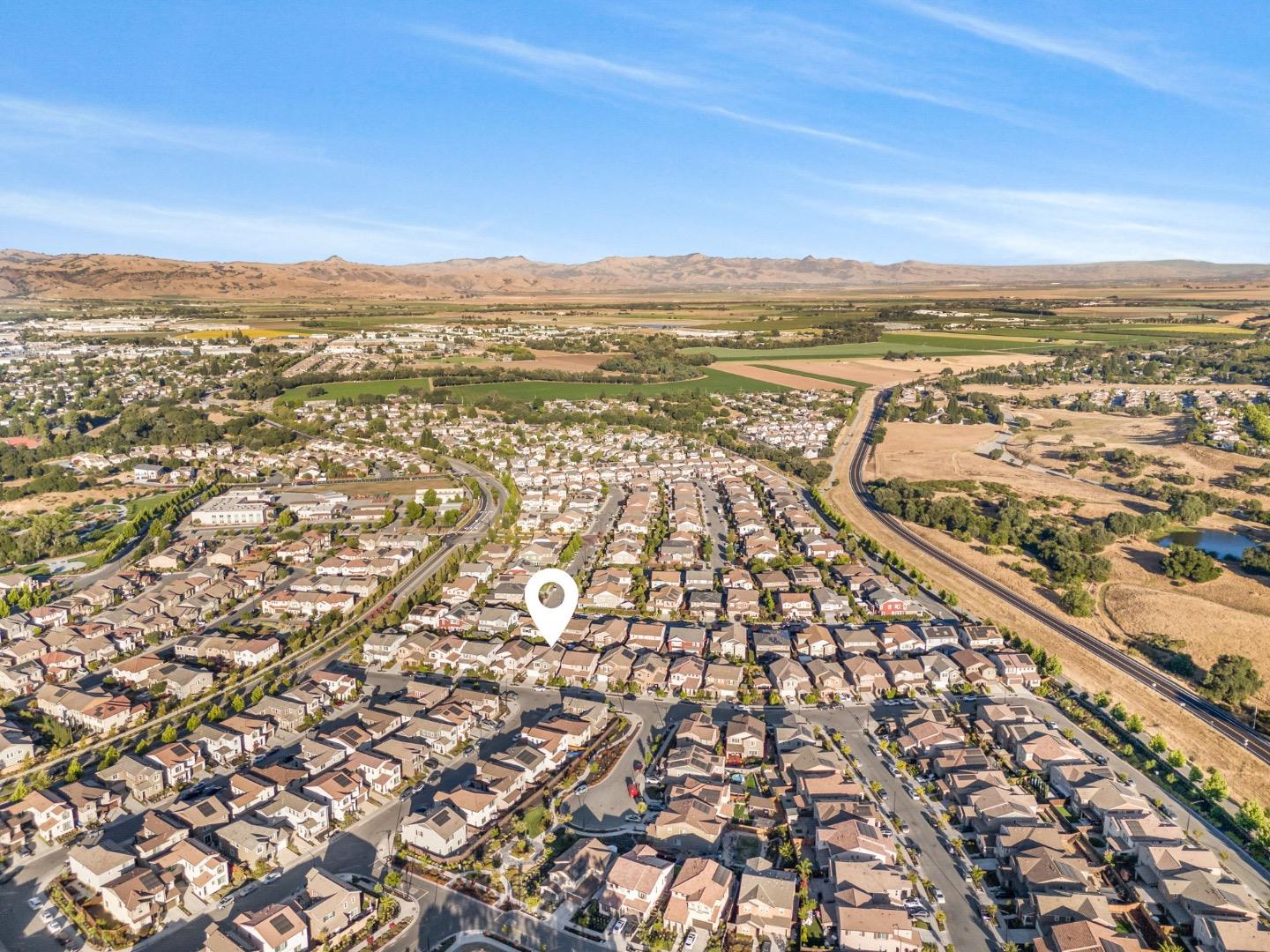 6430 Godani Street Gilroy, CA 95020 - Photo 37 of 38 an aerial view of residential building and ocean view