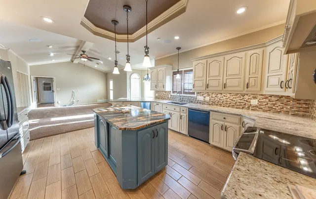 $629,000 | 6604 3rd Street, Lubbock, TX 79416