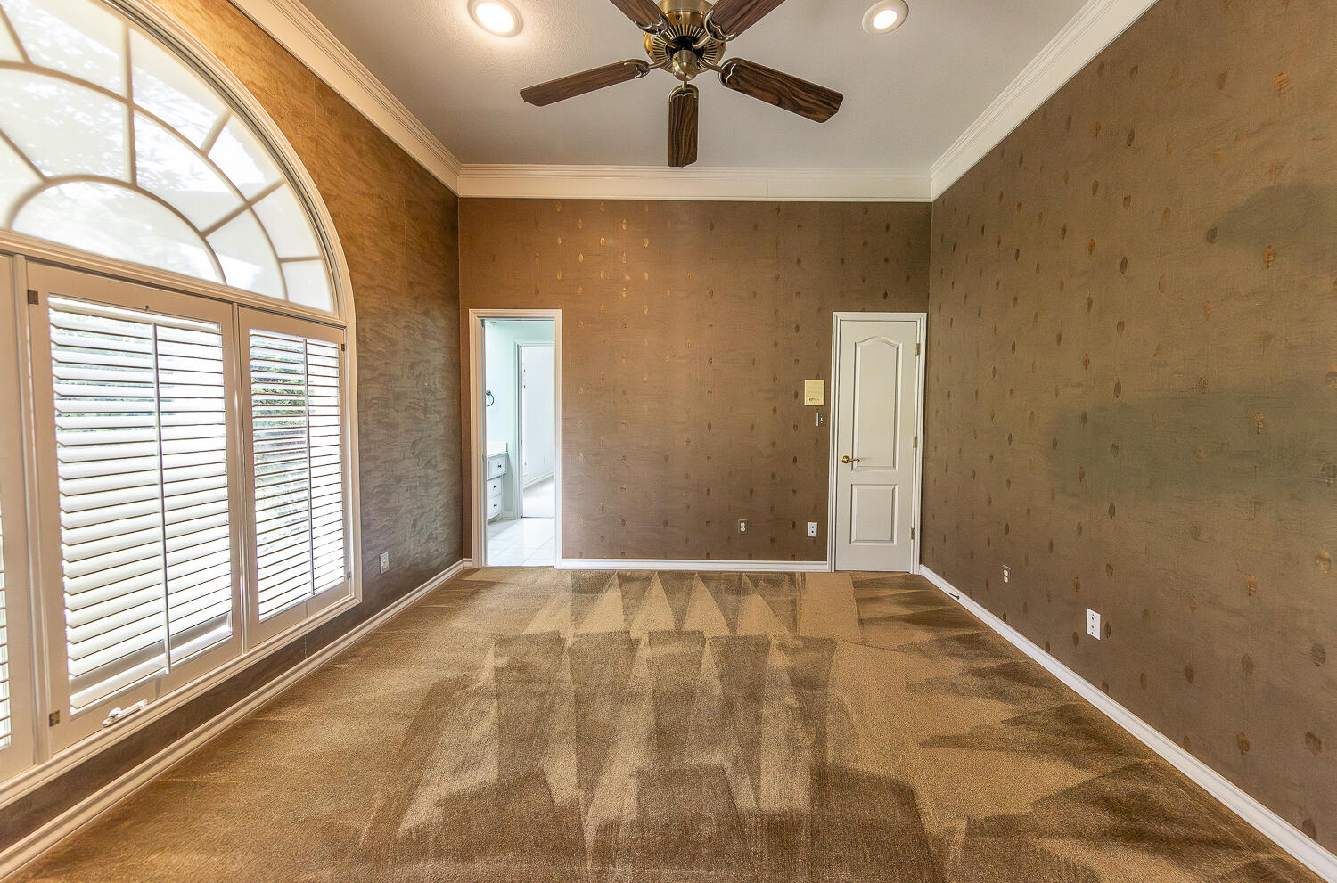 6604 3rd Street Lubbock, TX 79416 - Photo 26 of 46 a view of an empty room with a window