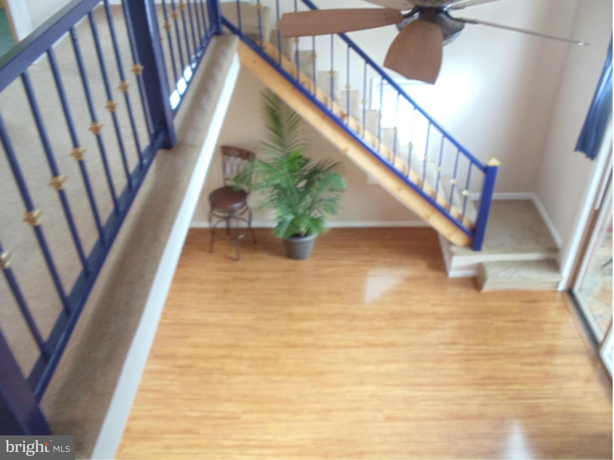 180 Chelsea Road Pasadena, MD 21122 - Photo 13 of 30 Upstairs overlooks the Great Rm & Pool!