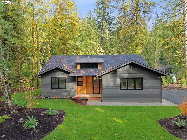 $749,000 | 24508 East Bright Avenue, Welches, OR 97067