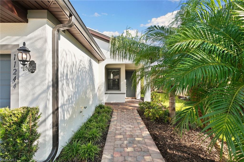 11244 Carlingford Road Fort Myers, FL 33913 - Photo 3 of 39 Gallery Image 3