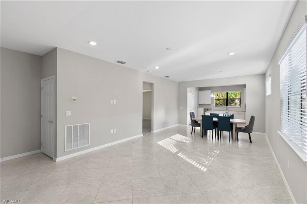 11244 Carlingford Road Fort Myers, FL 33913 - Photo 4 of 39 Gallery Image 4