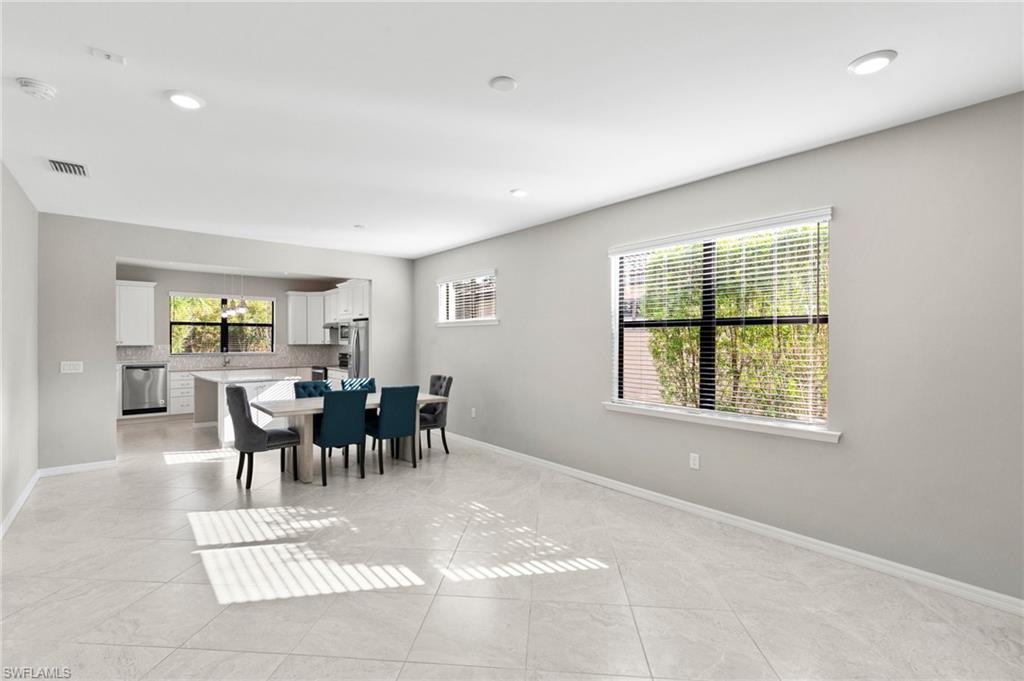 11244 Carlingford Road Fort Myers, FL 33913 - Photo 5 of 39 Gallery Image 5