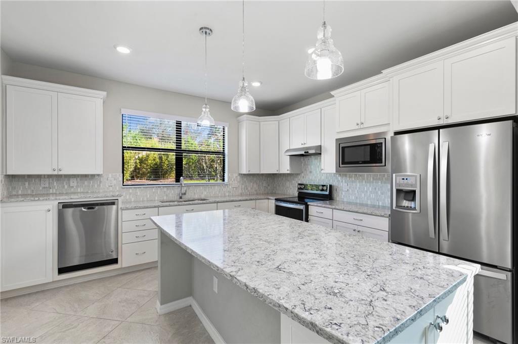 11244 Carlingford Road Fort Myers, FL 33913 - Photo 8 of 39 Gallery Image 8