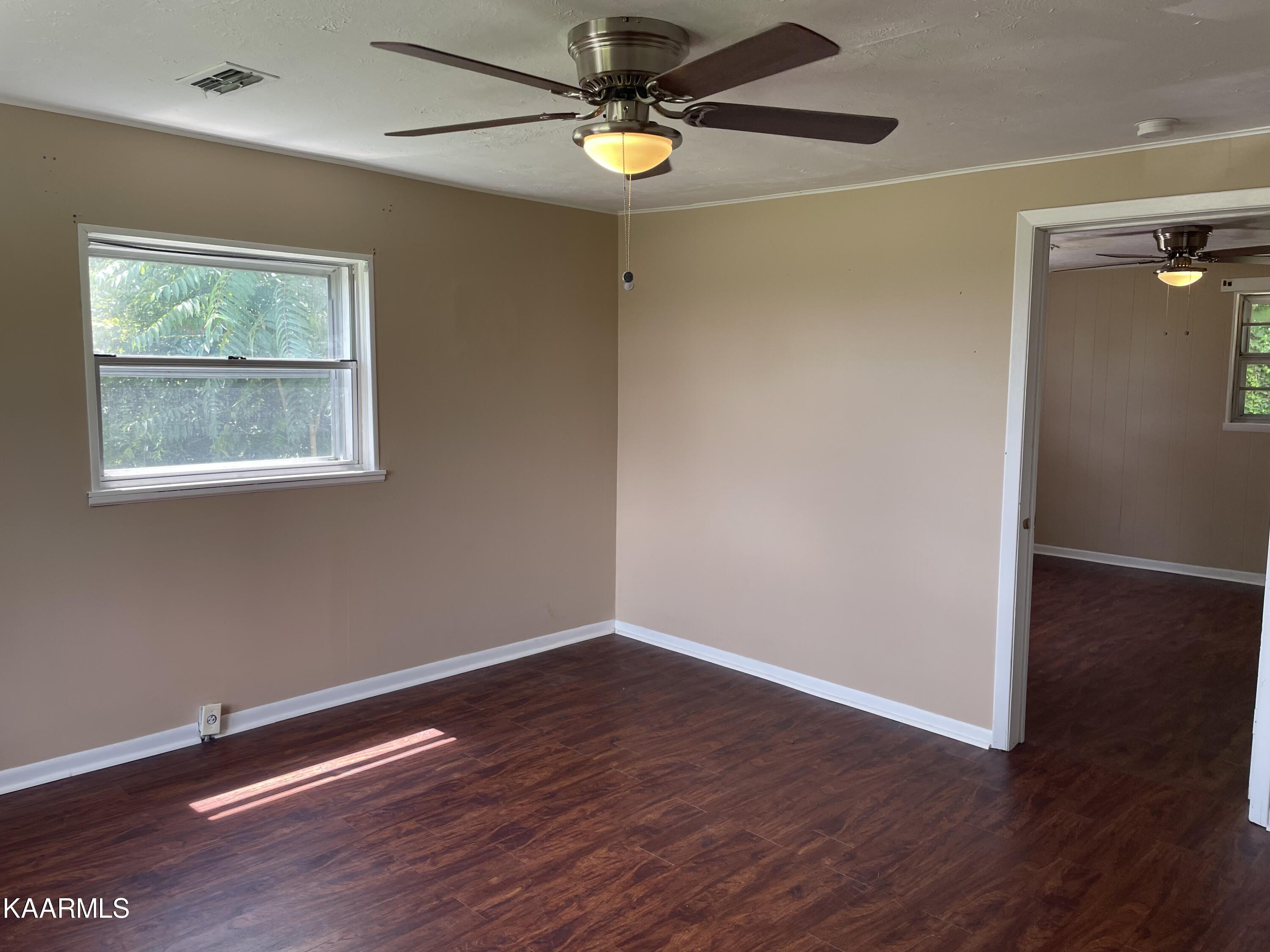 736 Everett Road Knoxville, TN 37934 - Photo 7 of 14 IMG-4573