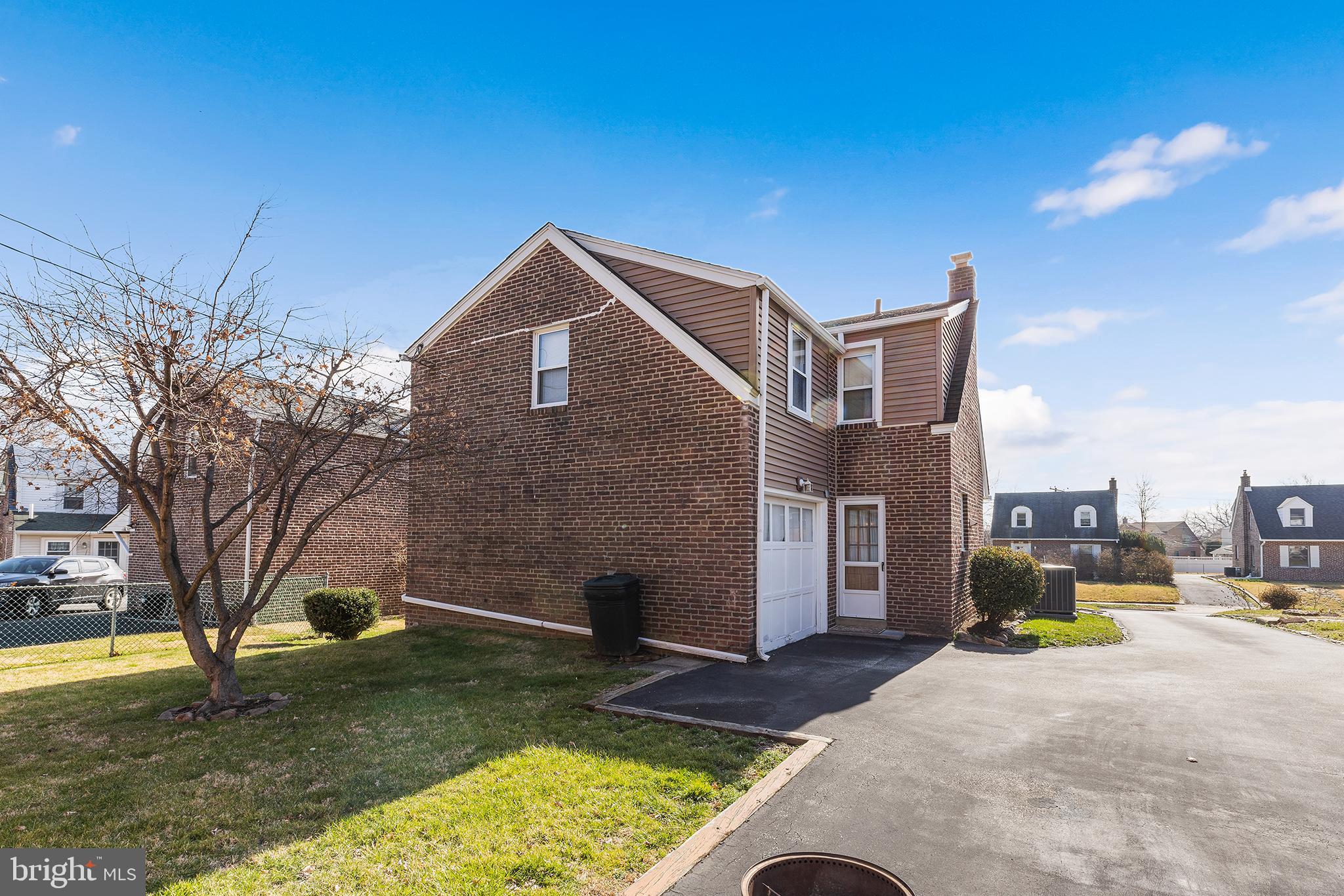 713 Braxton Road Ridley Park, PA 19078 - Photo 3 of 26 Gallery Image 3