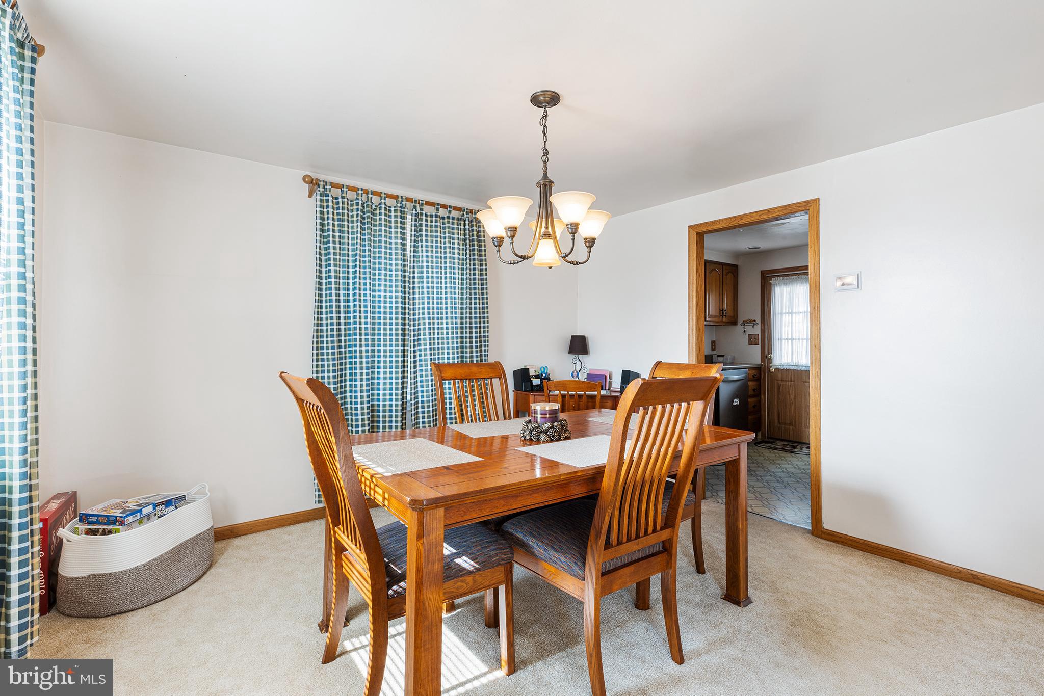 713 Braxton Road Ridley Park, PA 19078 - Photo 7 of 26 Gallery Image 7