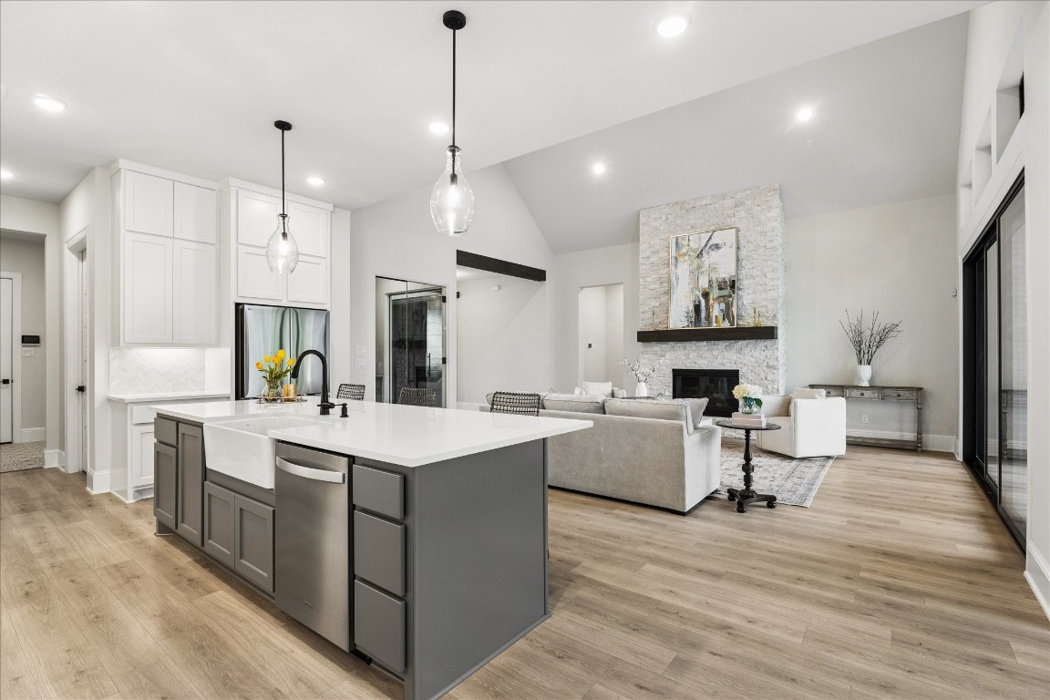 4634 Sycamore Wy Road Fulshear, TX 77441 - Photo 15 of 41