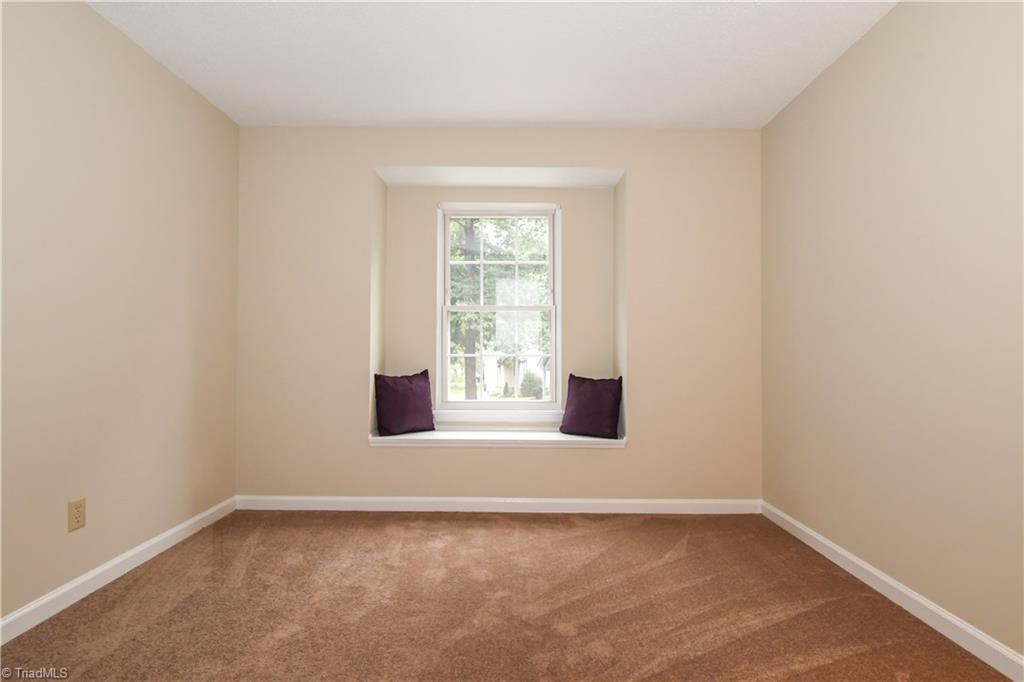3607 McCuiston Road, Unit 31 Greensboro, NC 27407 - Photo 18 of 30 Gallery Image 18