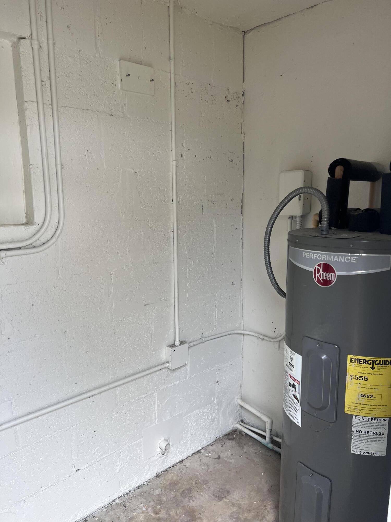 4988 Ohio Road Lake Worth, FL 33463 - Photo 9 of 14 IMG_4735