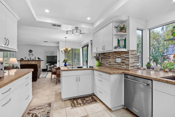 $1,790,000 | 1990 Avenida La Posta, Encinitas, CA 92024