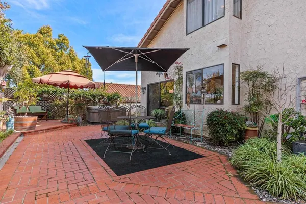 $1,790,000 | 1990 Avenida La Posta, Encinitas, CA 92024