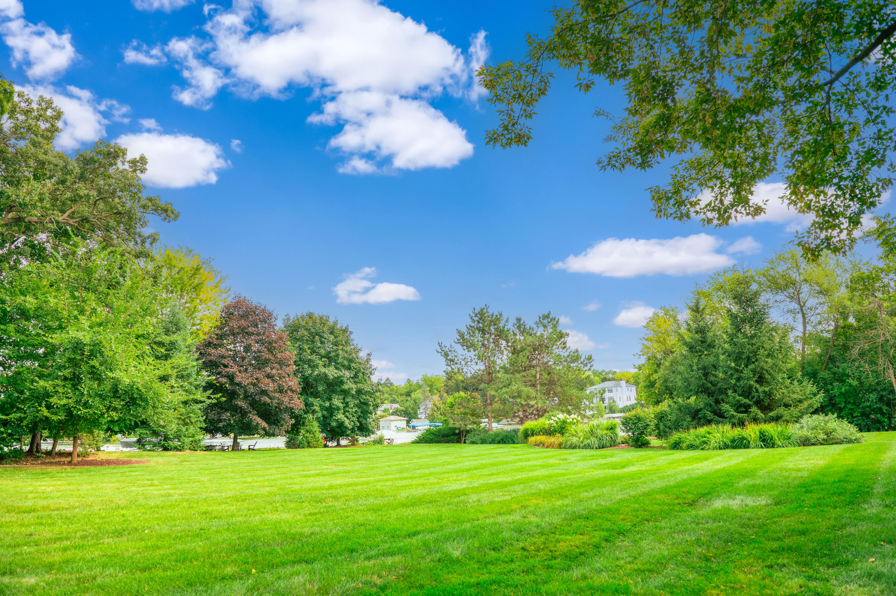 608 St Johns Drive Delafield, WI 53018 - Photo 1 of 1 Large Lot
